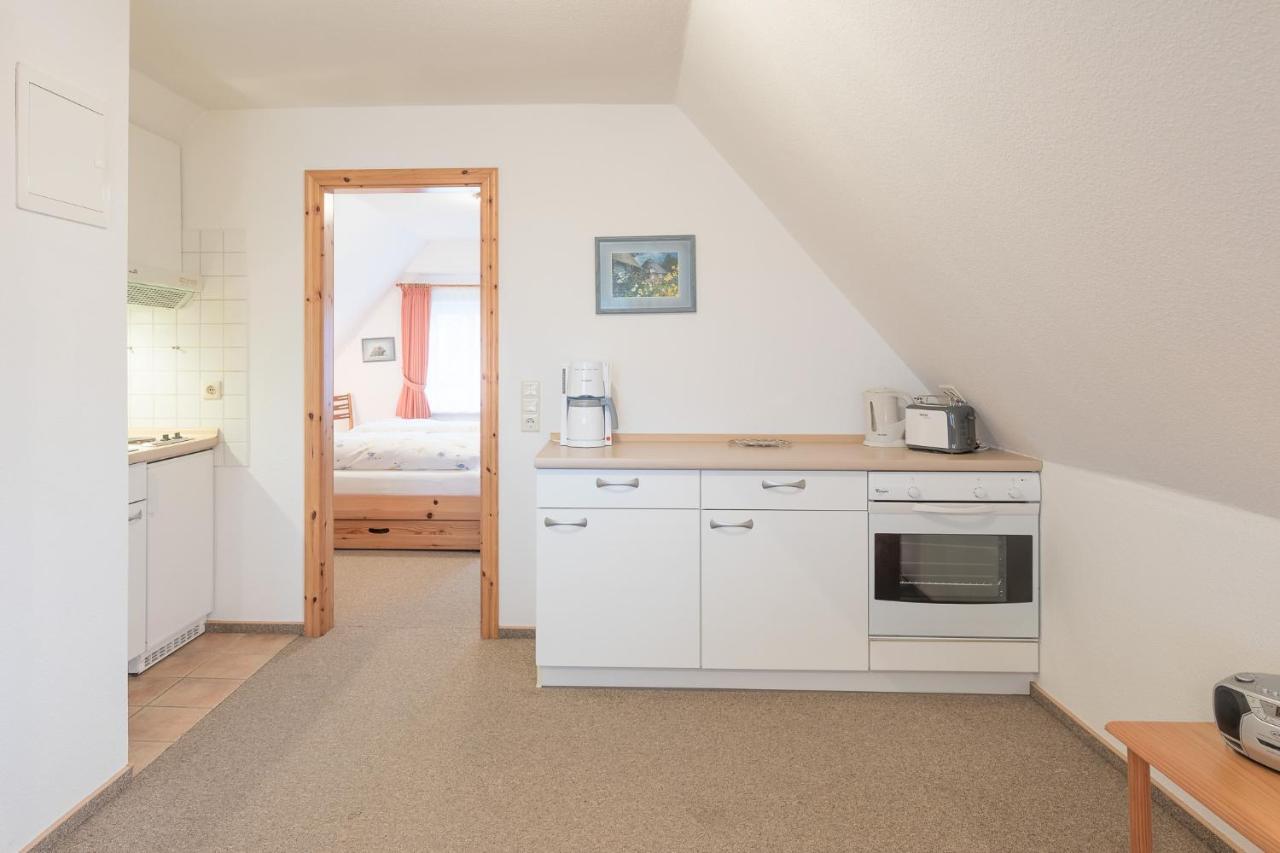 Direkt Am Deich - Ferienwohnung Amrum Im Gaestehaus Am Badedeich Dagebüll Esterno foto